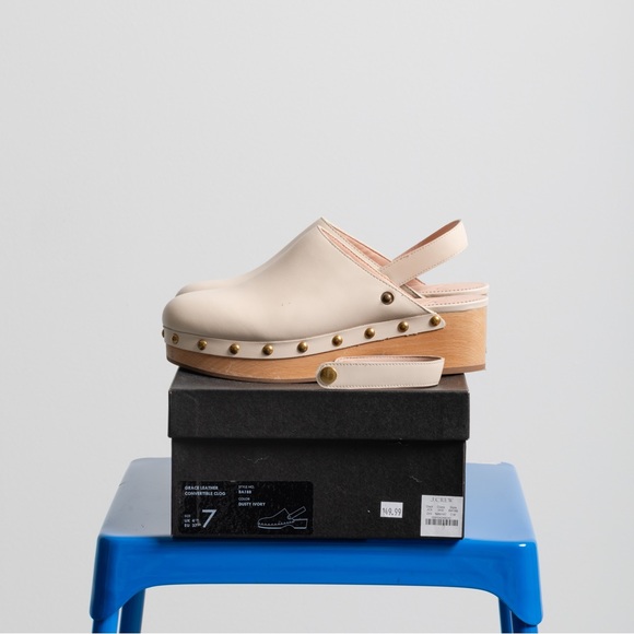 J. Crew Convertible Leather Clogs in Dusty Ivory - Picture 1 of 8